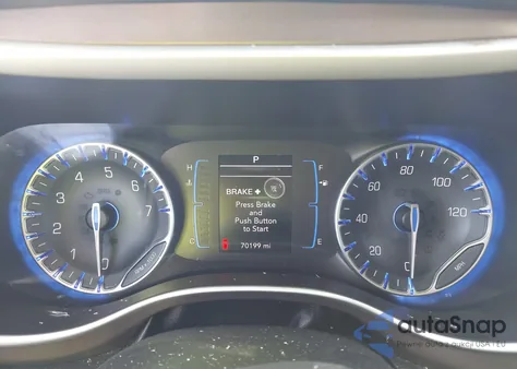 2017 Chrysler Pacifica Touring-L из США, поврежденный, VIN 2C4RC1BG4HR795053